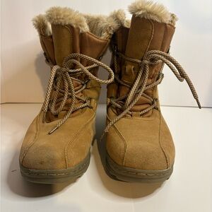 Women's Tan Winter Boots